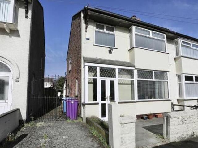 House for sale in Calderstones