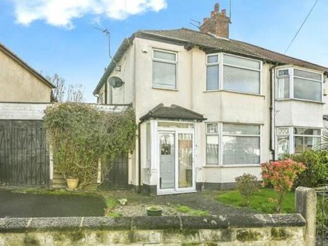 House for sale in Calderstones