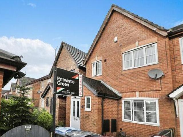 House for sale in Calderstones