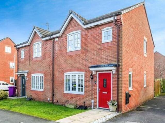 House for sale in Calderstones