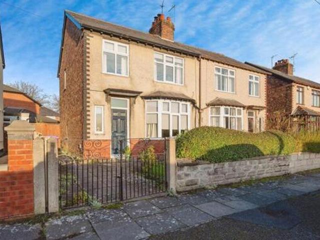 House for sale in Calderstones