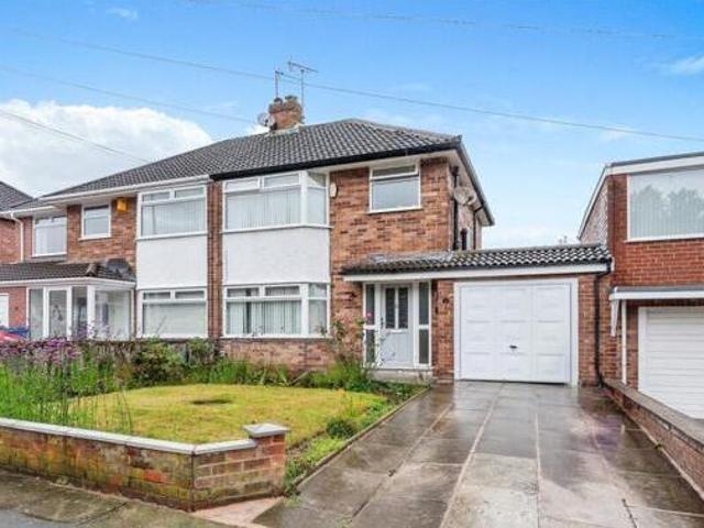 House for sale in Calderstones