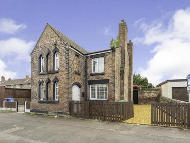 House for sale in Calderstones