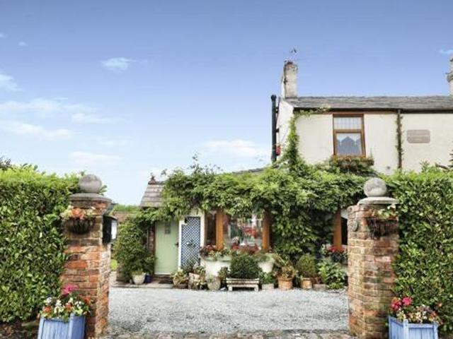 House for sale in Calderstones