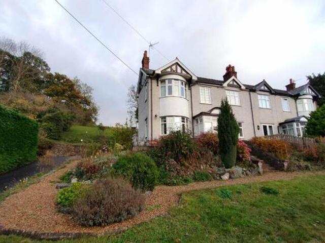House for sale in Llangollen, Wales