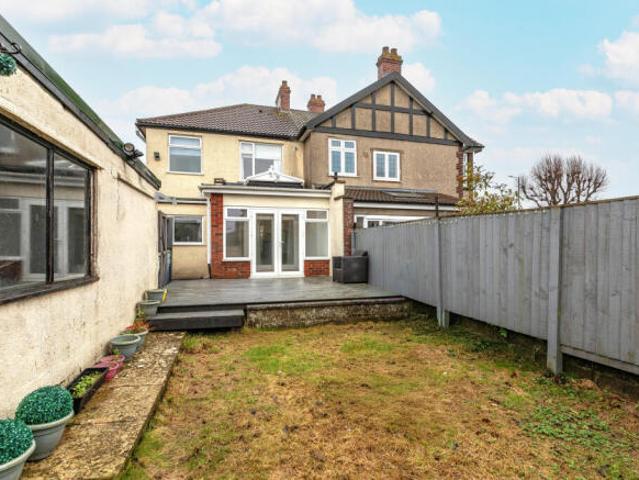 Farm for sale in Kingswood, South Gloucestershire