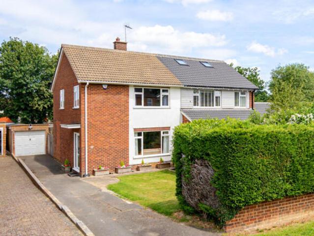 Farm for sale in Loughton, Milton Keynes