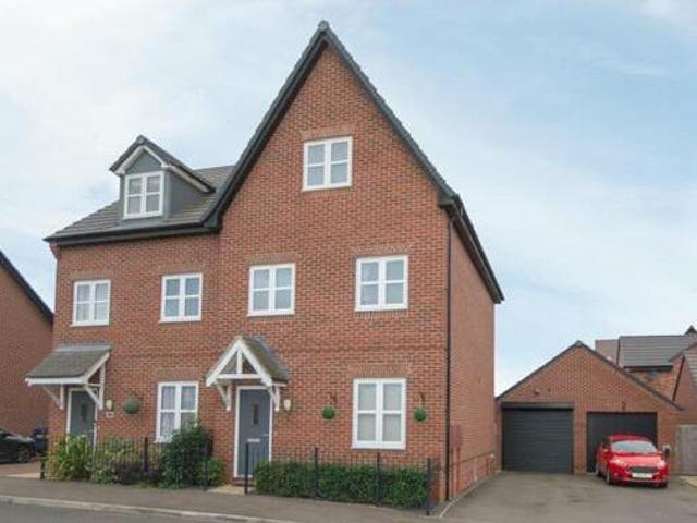 House for sale in New Bilton, Warwickshire