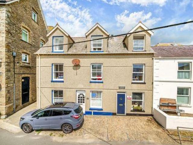 House for sale in Looe, Cornwall
