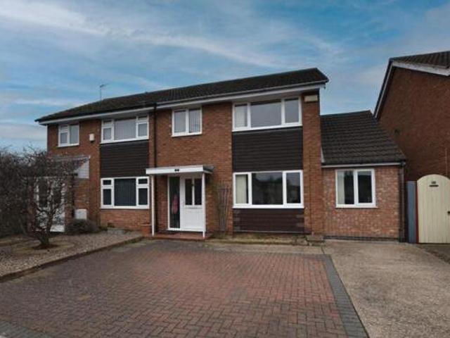 House for sale in Elmfield, Leicestershire