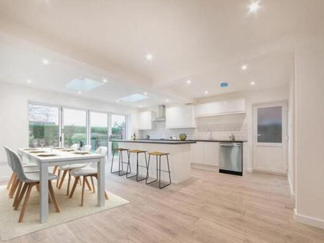 House for sale in Elmfield, Leicestershire