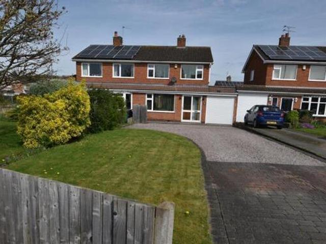 House for sale in Elmfield, Leicestershire