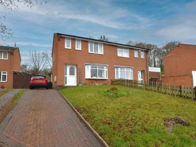House for sale in Elmfield, Leicestershire