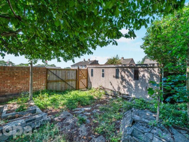 Farm for sale in Monks Orchard, Kent
