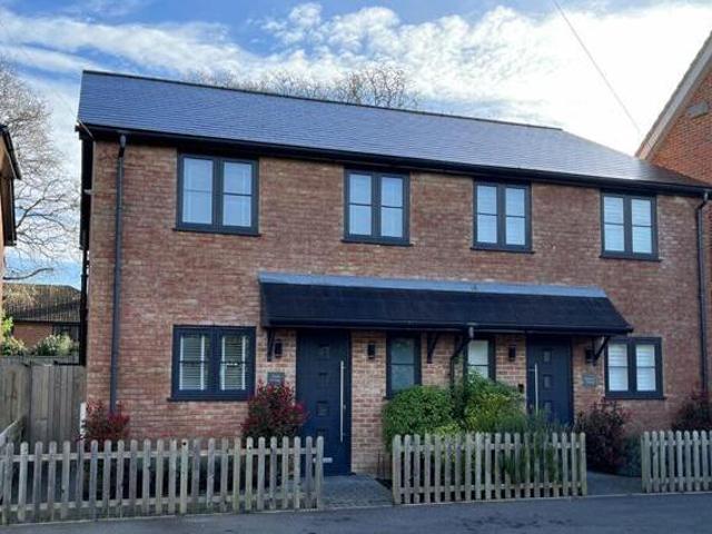 House for sale in Lymington, New Forest