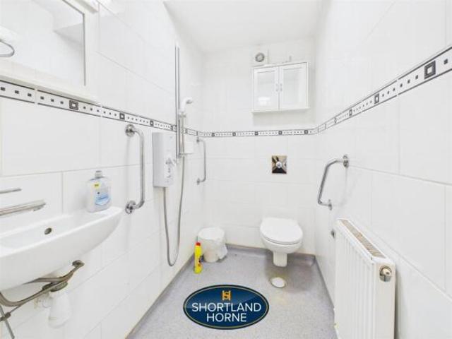 Farm for sale in Canley Gardens, Coventry