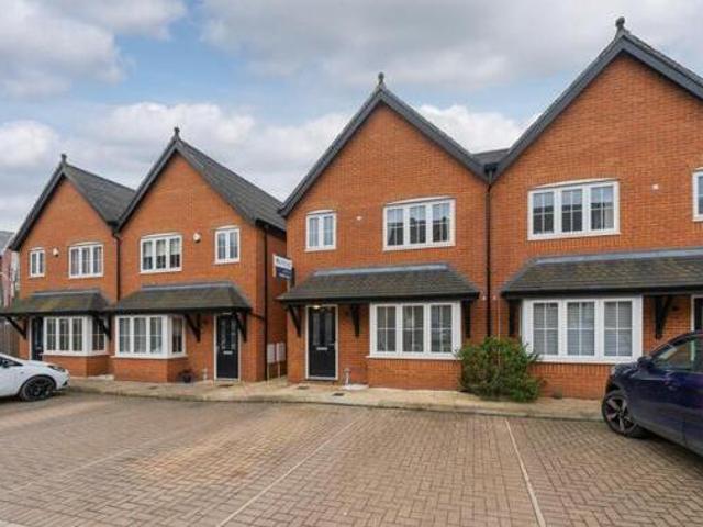 House for sale in Bollinbrook, Macclesfield