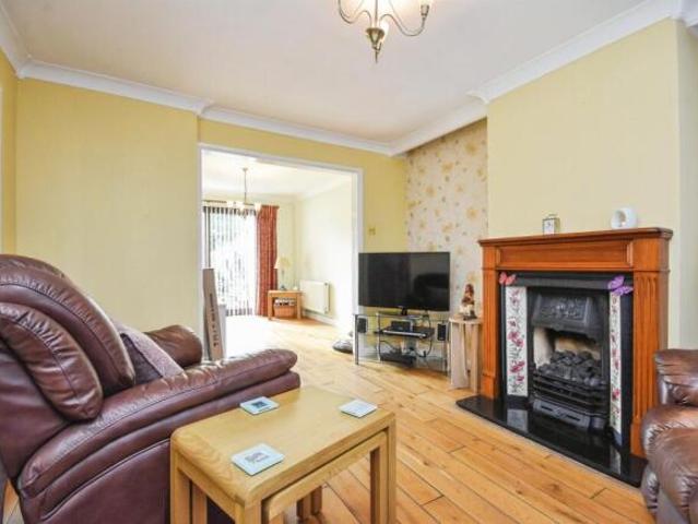 Farm for sale in Pilgrims' Hatch, Brentwood
