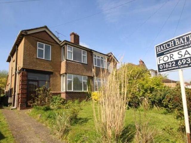 House for sale in Allington, Midway