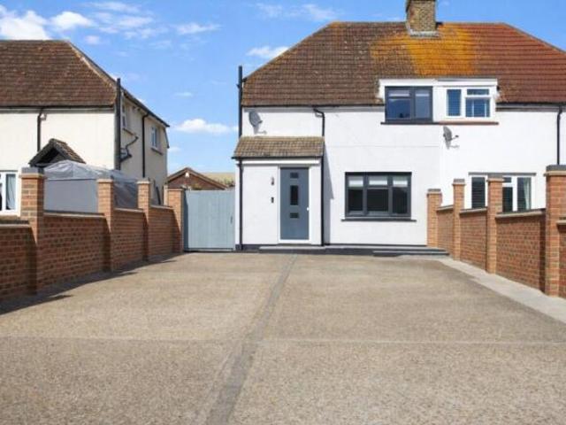 Farm for sale in Longfield and New Barn, Monks Orchard