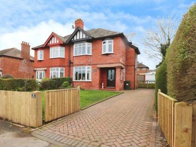 House for sale in Chorlton Lane, Cheshire