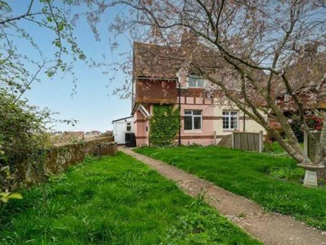House for sale in Dale Hill