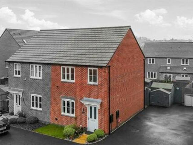 House for sale in Berry Hill, Potters Corner