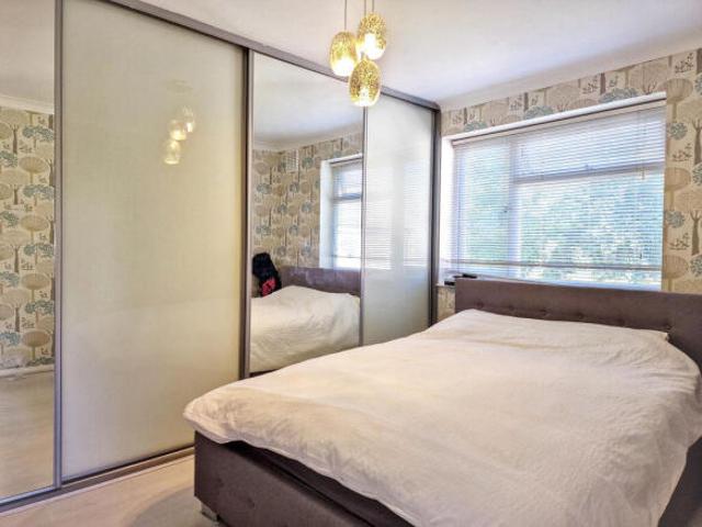 Farm for sale in Luton