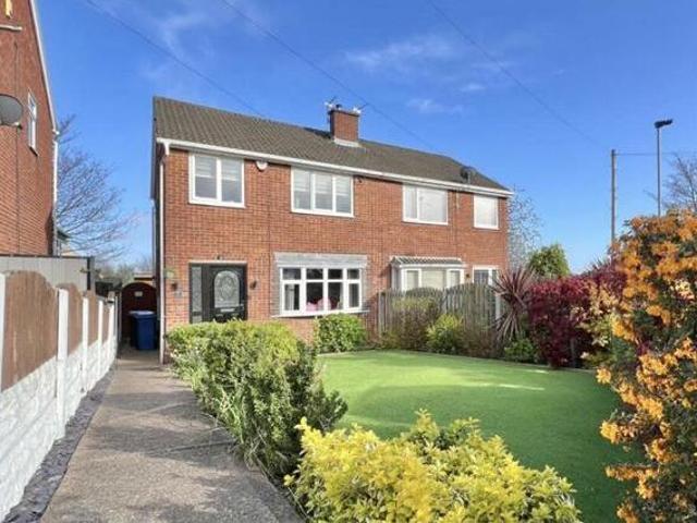 House for sale in Staincross, South Yorkshire