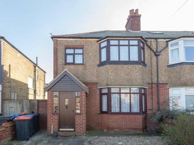 House for sale in Acol, Kent
