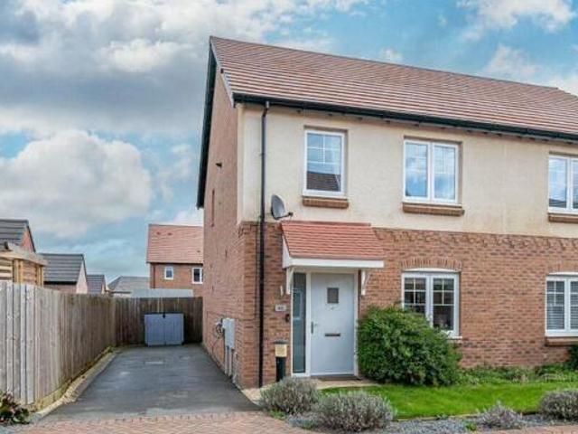 House for sale in Stanford On Avon, Leicestershire
