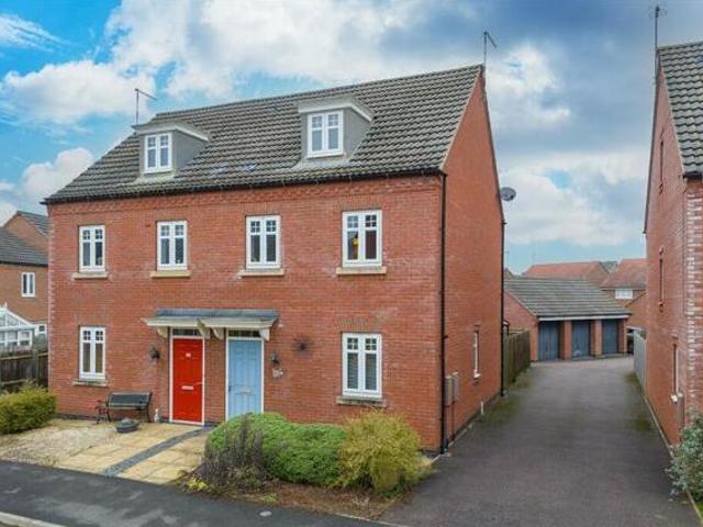 House for sale in Stanford On Avon, Leicestershire