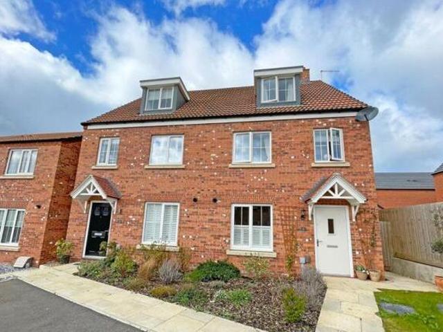 House for sale in Stanford On Avon, Leicestershire