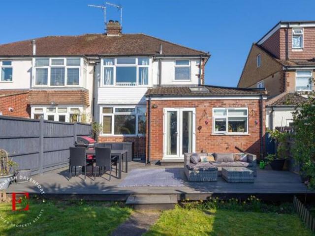Farm for sale in Cheylesmore, West Midlands