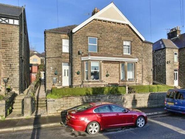 House for sale in Froggatt, East Midlands