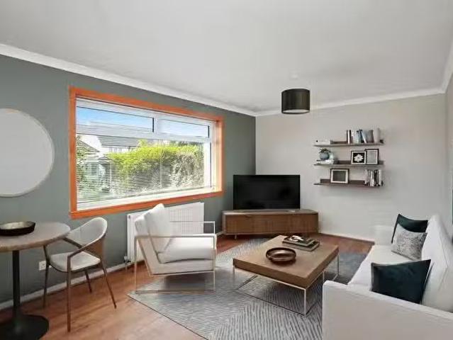 House for sale in Loanhead