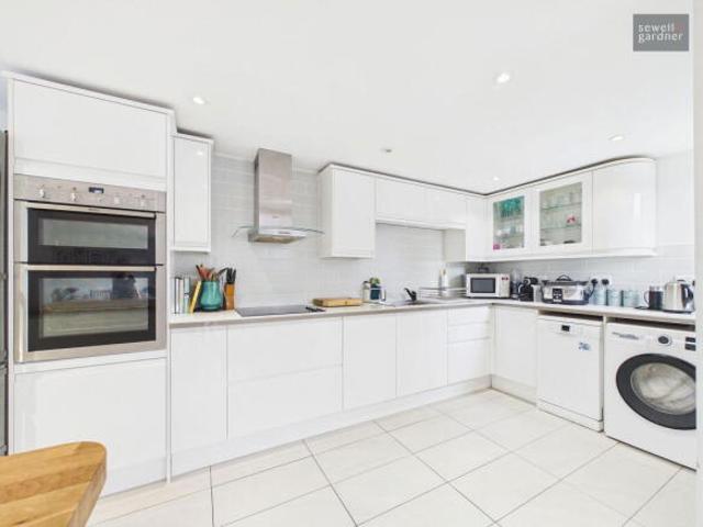 Farm for sale in Watford, Hertfordshire
