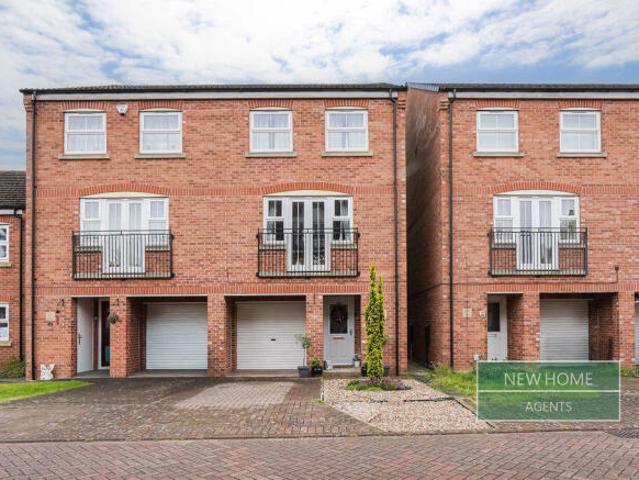 Farm for sale in Brayford, Lincolnshire