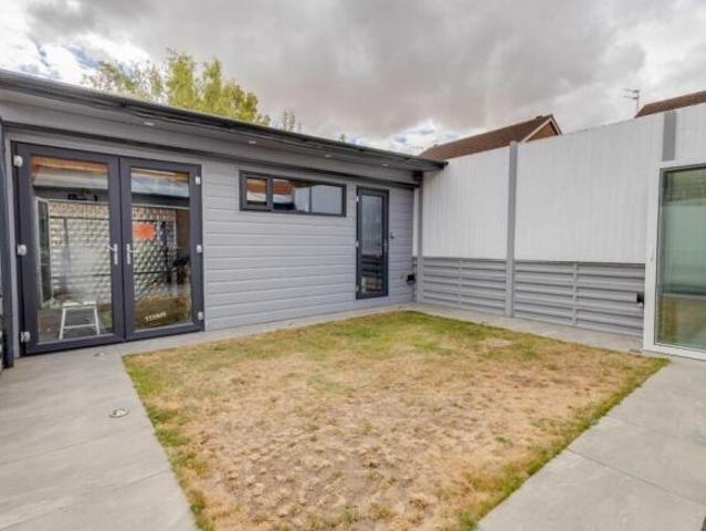 Farm for sale in Bushey