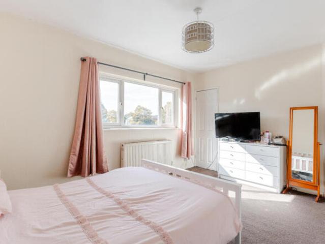 Farm for sale in Lawrence Weston, Bristol