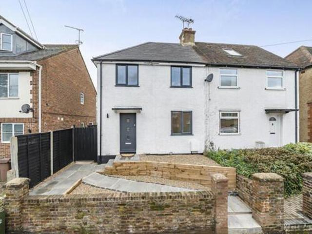 House for sale in Moneyhill, Batchworth