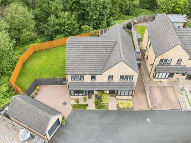 Farm for sale in Huddersfield, West Yorkshire