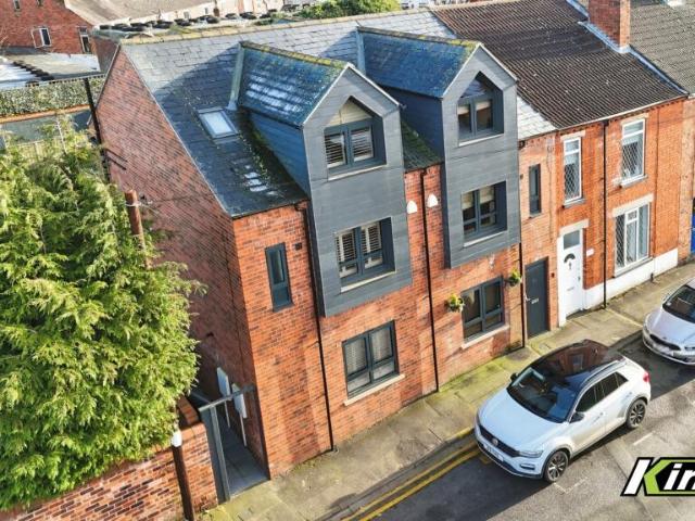 Semi Detached House for sale in Lincoln