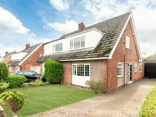 House for sale in Lower Hopton, Mirfield