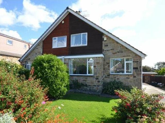House for sale in Mirfield, West Yorkshire