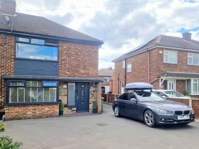 House for sale in Roberttown, West Yorkshire