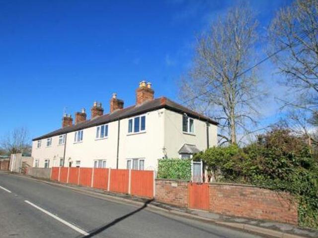 House for sale in Mold