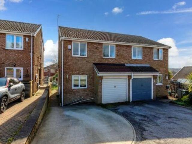 House for sale in Cudworth, South Yorkshire