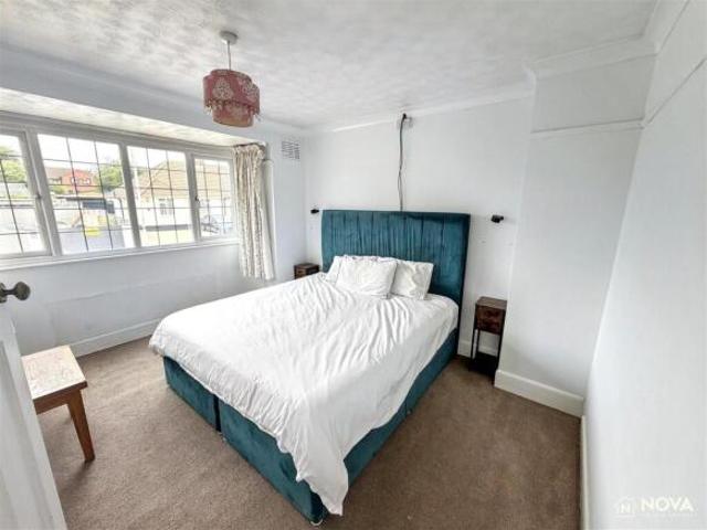 Farm for sale in Spring Park, Luton