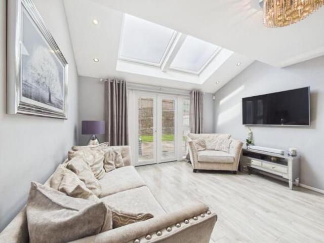Farm for sale in Woolton, Calderstones